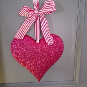 Pink Glitter Valentine's Day Heart Decoration GLITTER! EUC